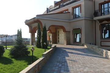 Фото номера Большой двухместный номер с 1 кроватью Отель Green Villa г. Гора 4